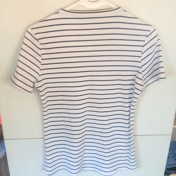 Doe & Rae Tshirt - Picture 2 of 4